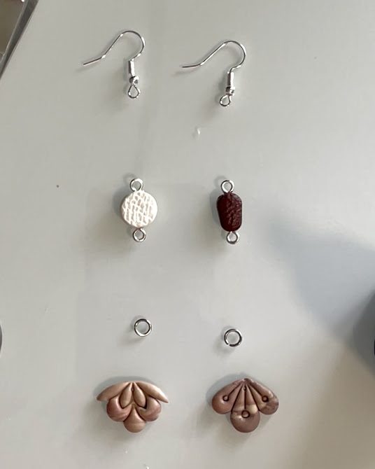 breloque de connection en pate polymère, montage de boucle d'oreille